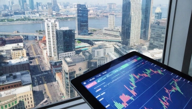 Loss Aversion: Why Losses Feel Stronger Than Gains